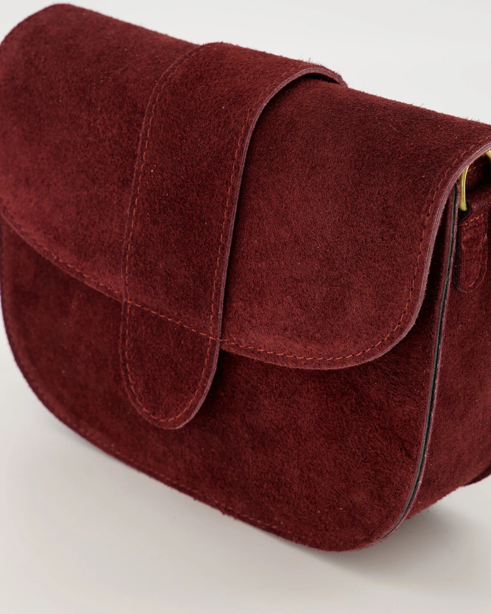 Suede crossbody tas Maan - bordeaux